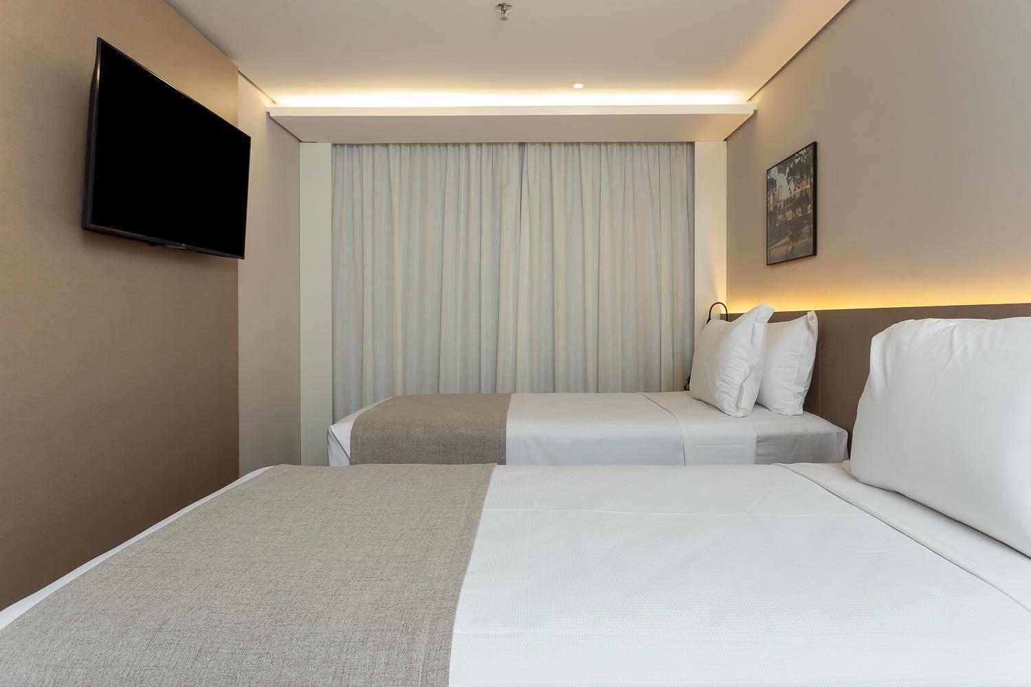 Hotel Roochelle Convention By Nobile كوريتيبا المظهر الخارجي الصورة