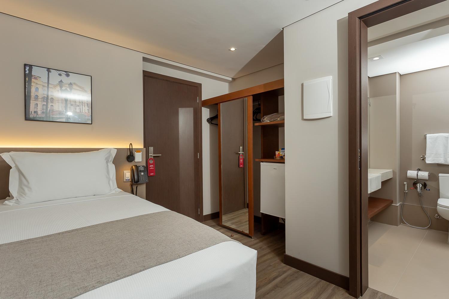 Hotel Roochelle Convention By Nobile كوريتيبا المظهر الخارجي الصورة