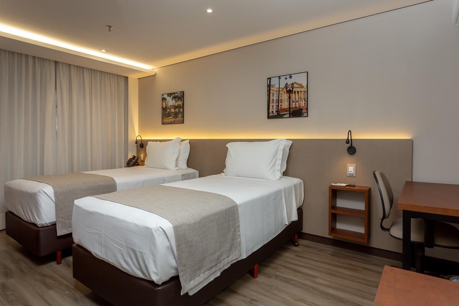 Hotel Roochelle Convention By Nobile كوريتيبا المظهر الخارجي الصورة